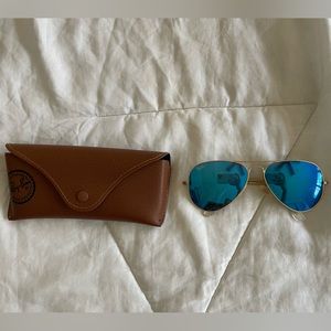 Ray-Ban - Aviator Sunglasses - Blue Tint